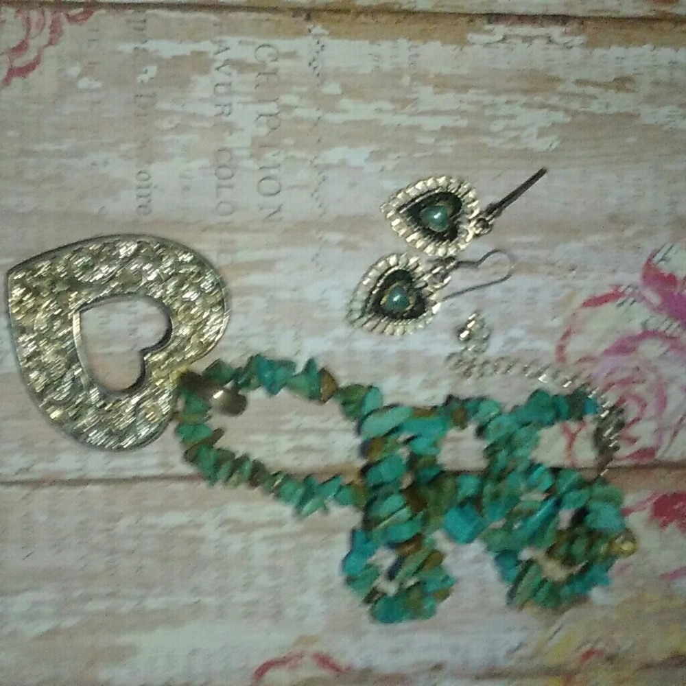 TOURQUISE HEARTS